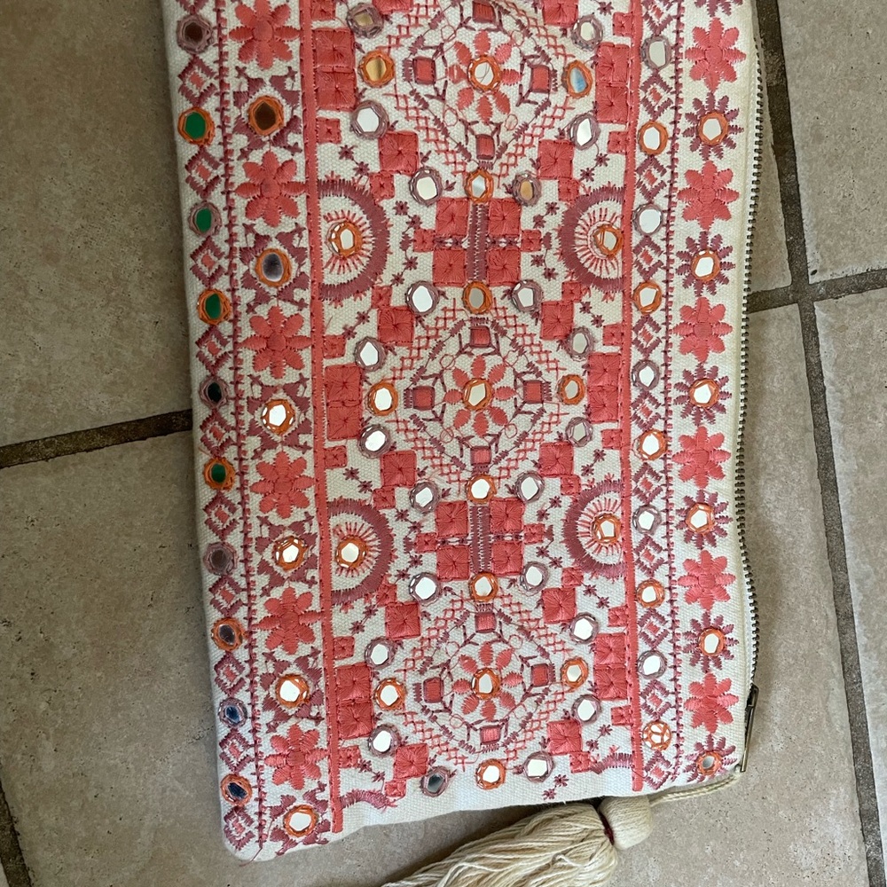 Roller Rabbit clutch - Picture 2 of 5